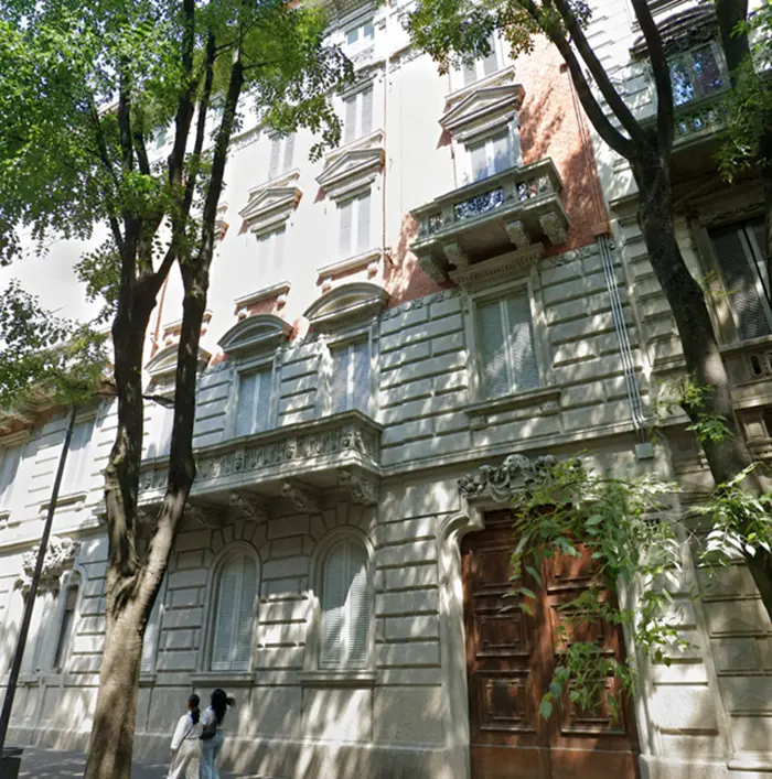 Palazzo storico a Milano isolato dall’interno con Manti Ceramic senza intervenire sulla facciata